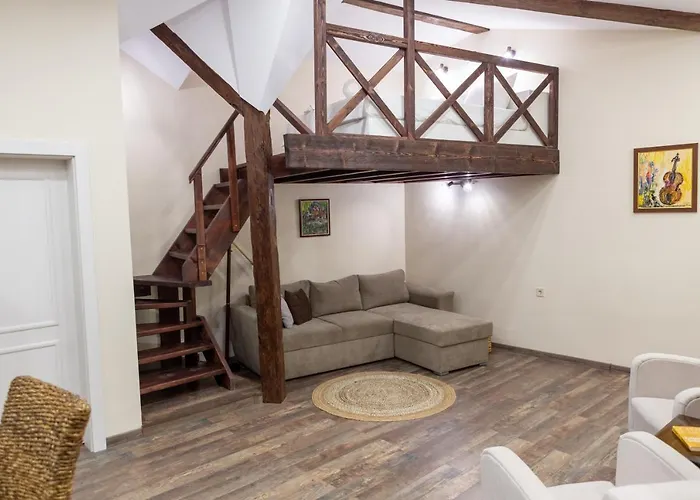 Loft * Φιλιππούπολη